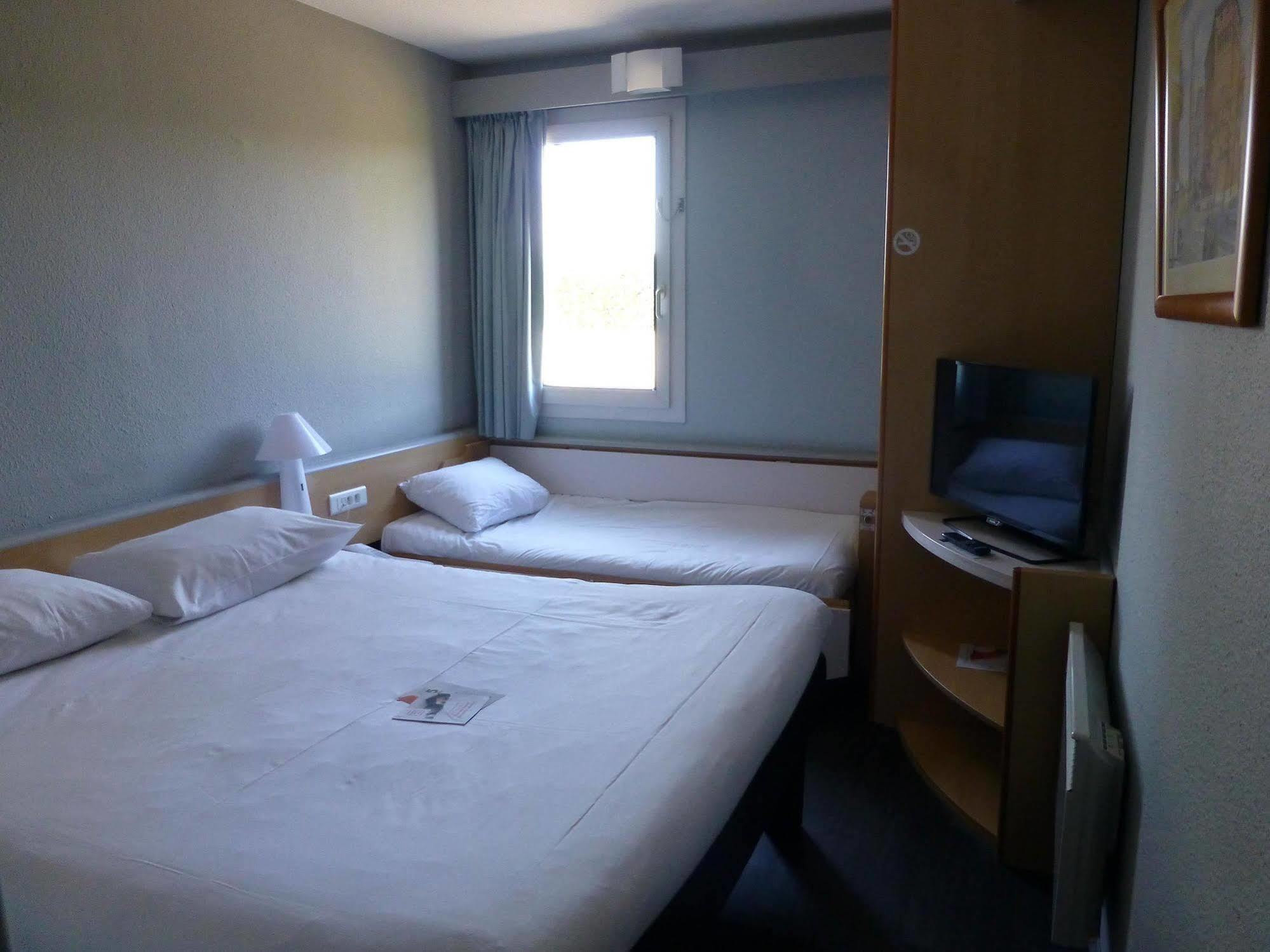 Ibis Saint Rambert D'Albon Hotel Exterior photo